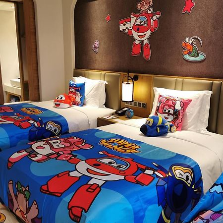 Crowne Plaza Qingdaoorientalmoviemetropolis By Ihg Exterior foto