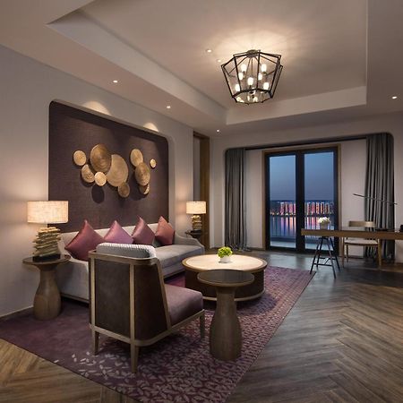 Crowne Plaza Qingdaoorientalmoviemetropolis By Ihg Exterior foto