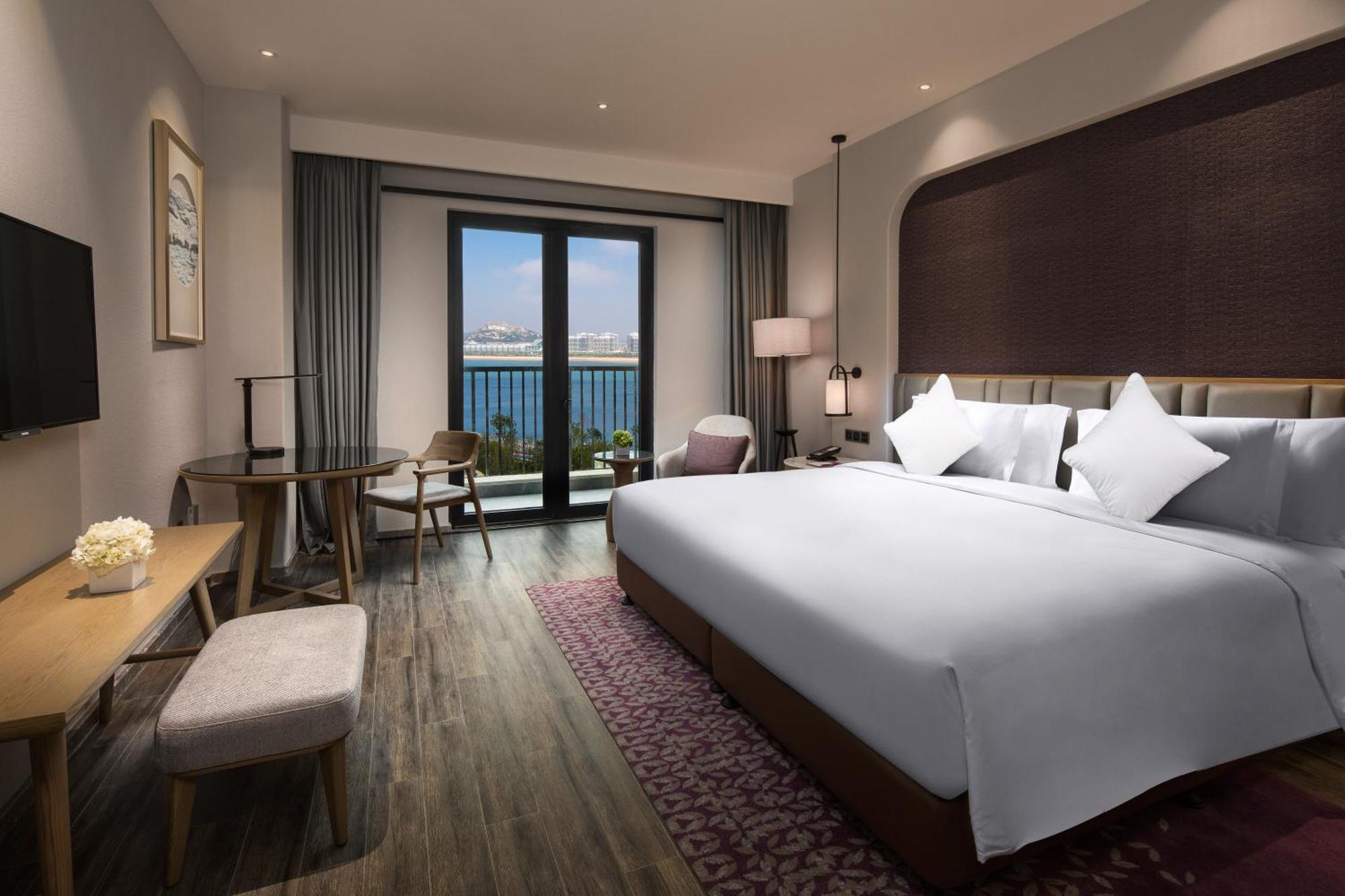 Crowne Plaza Qingdaoorientalmoviemetropolis By Ihg Exterior foto